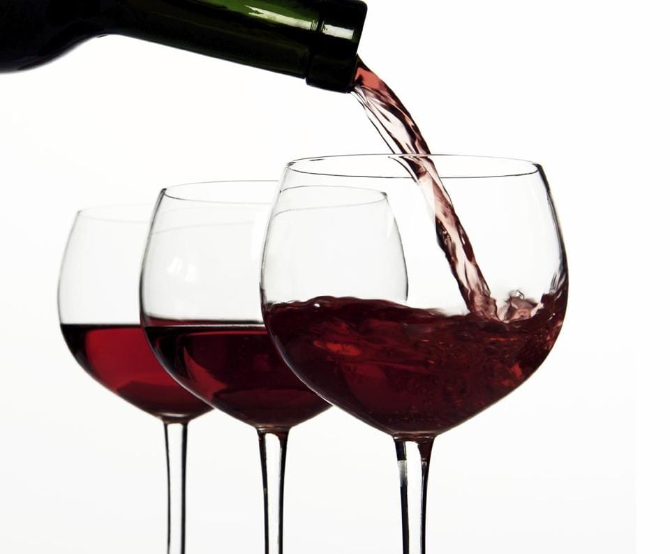 Waspada! Minum Alkohol Dapat Memperburuk Diabetes