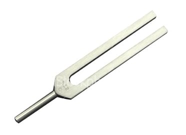 Tuning fork, salah satu alat dalam tes pendengaran